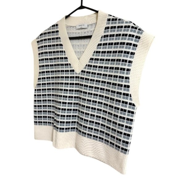 Aritzia Babaton Dialogue Knit Vest - Picture 3 of 7